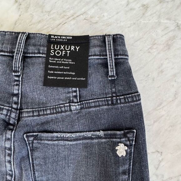 Black Orchard Los Angeles BRIDGET DOUBLE BUTTON SKINNY - DYNAMITE jeans 25 NWT - Picture 4 of 12